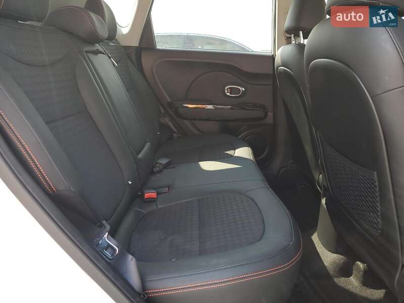 Внедорожник / Кроссовер Kia Soul 2019 в Хмельницком