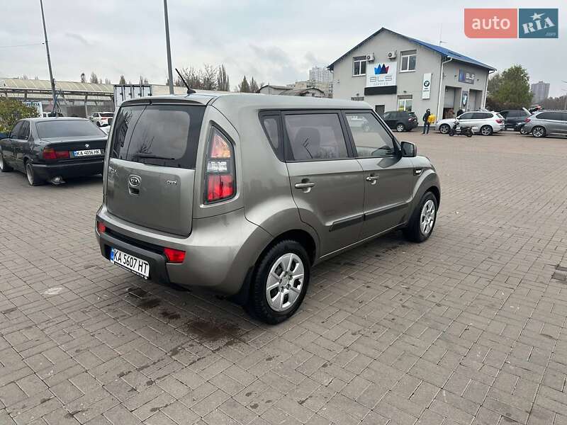 Внедорожник / Кроссовер Kia Soul 2011 в Киеве