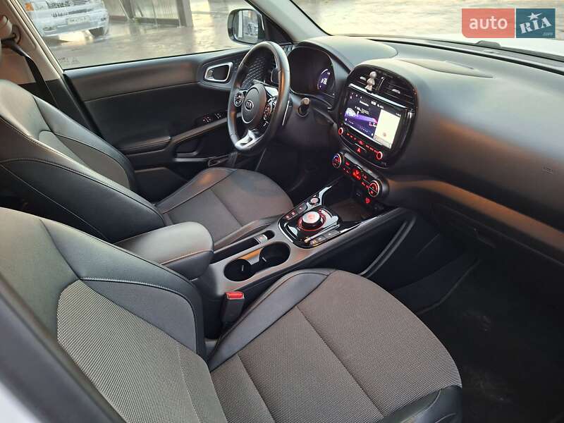 Внедорожник / Кроссовер Kia Soul 2020 в Ровно