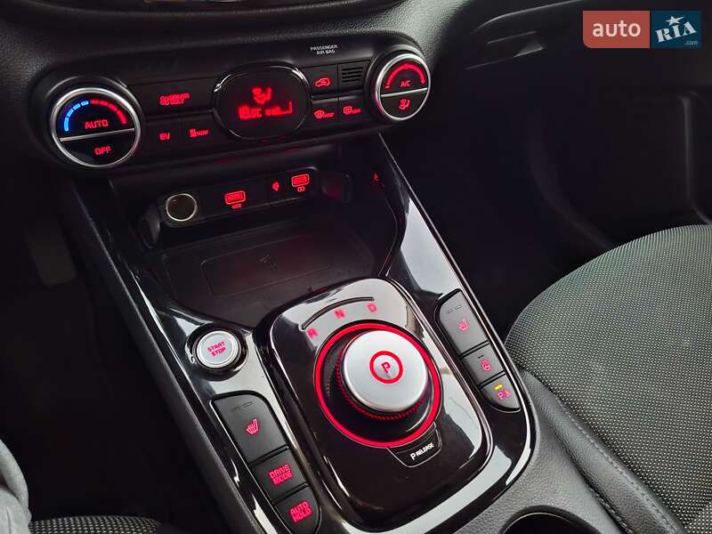 Внедорожник / Кроссовер Kia Soul 2020 в Ровно