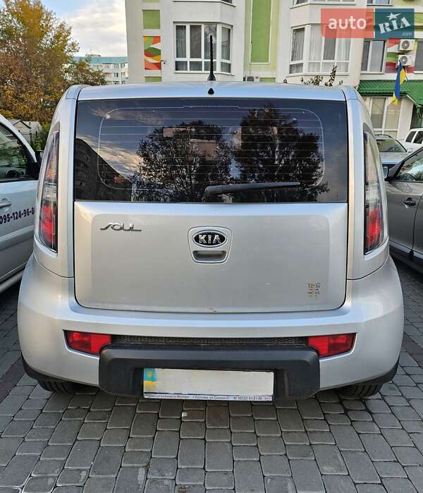 Позашляховик / Кросовер Kia Soul 2011 в Полтаві фото 2 Позашляховик / Кросовер Kia Soul 2011 в Полтаві