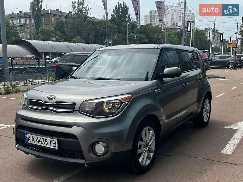 Внедорожник / Кроссовер Kia Soul 2018 в Киеве