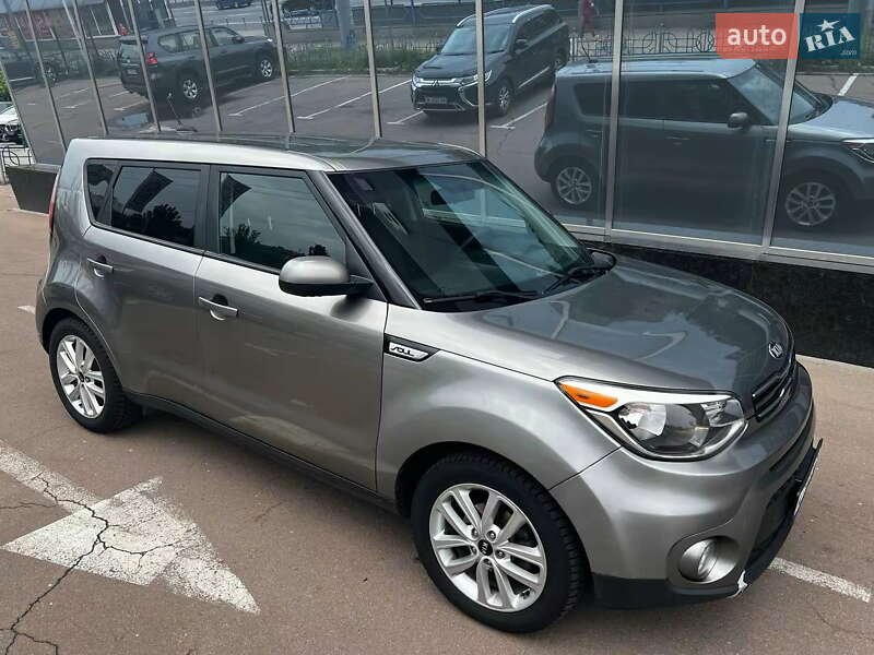 Внедорожник / Кроссовер Kia Soul 2018 в Киеве