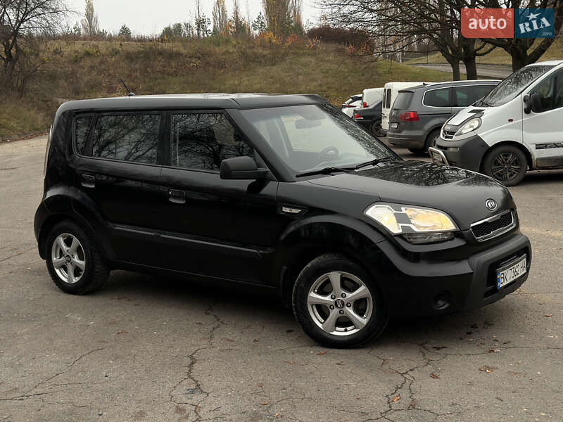 Внедорожник / Кроссовер Kia Soul 2009 в Ровно фото 3 Внедорожник / Кроссовер Kia Soul 2009 в Ровно
