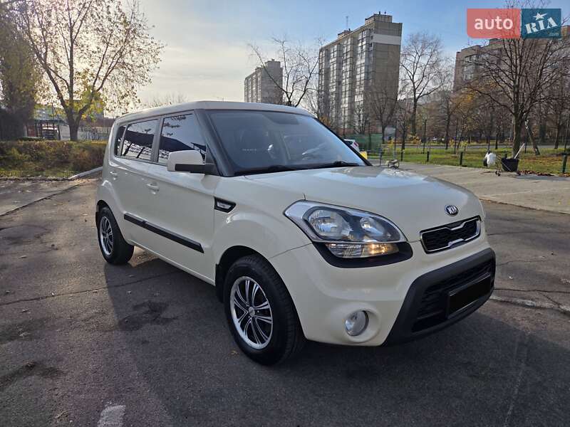 Внедорожник / Кроссовер Kia Soul 2012 в Киеве фото 9 Внедорожник / Кроссовер Kia Soul 2012 в Киеве