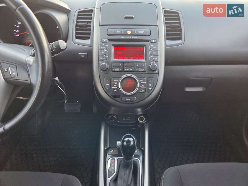Внедорожник / Кроссовер Kia Soul 2012 в Киеве фото 13 Внедорожник / Кроссовер Kia Soul 2012 в Киеве