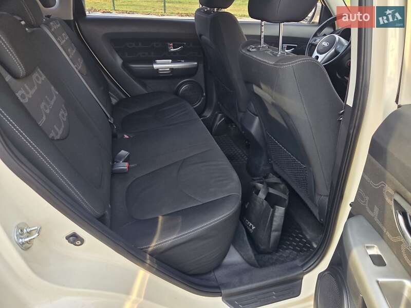 Внедорожник / Кроссовер Kia Soul 2012 в Киеве фото 24 Внедорожник / Кроссовер Kia Soul 2012 в Киеве