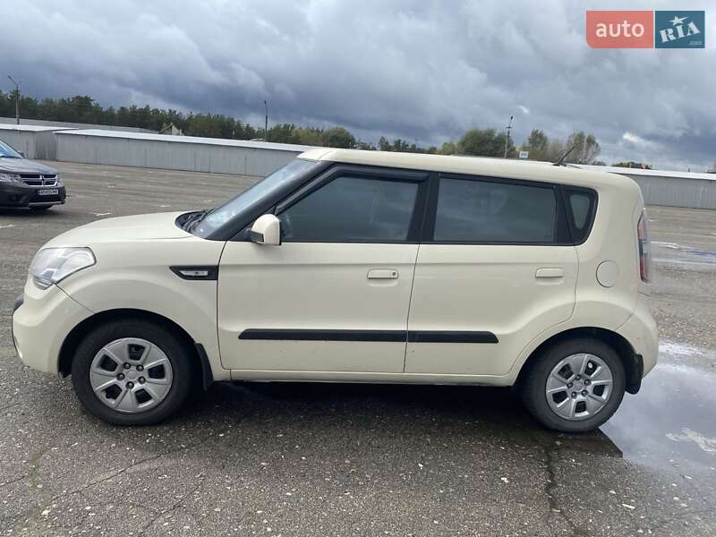 Внедорожник / Кроссовер Kia Soul 2010 в Киеве
