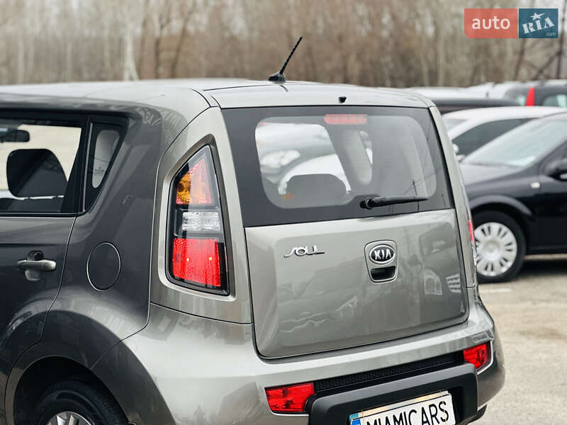 Позашляховик / Кросовер Kia Soul 2011 в Харкові