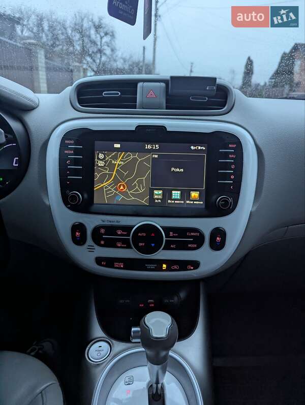 Внедорожник / Кроссовер Kia Soul 2016 в Калуше