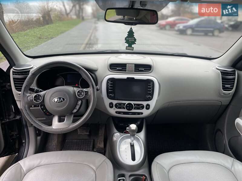 Внедорожник / Кроссовер Kia Soul 2015 в Киеве