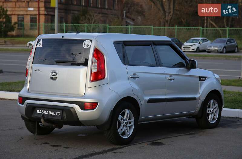 Внедорожник / Кроссовер Kia Soul 2013 в Харькове