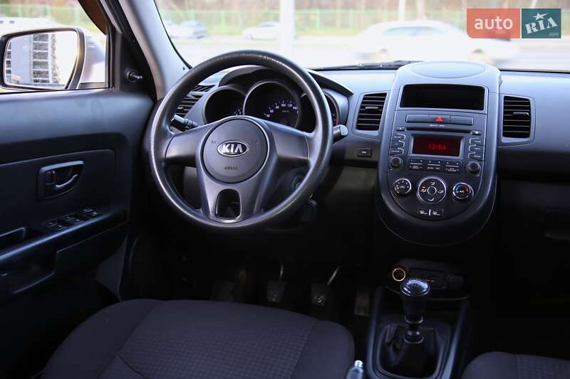 Внедорожник / Кроссовер Kia Soul 2013 в Харькове