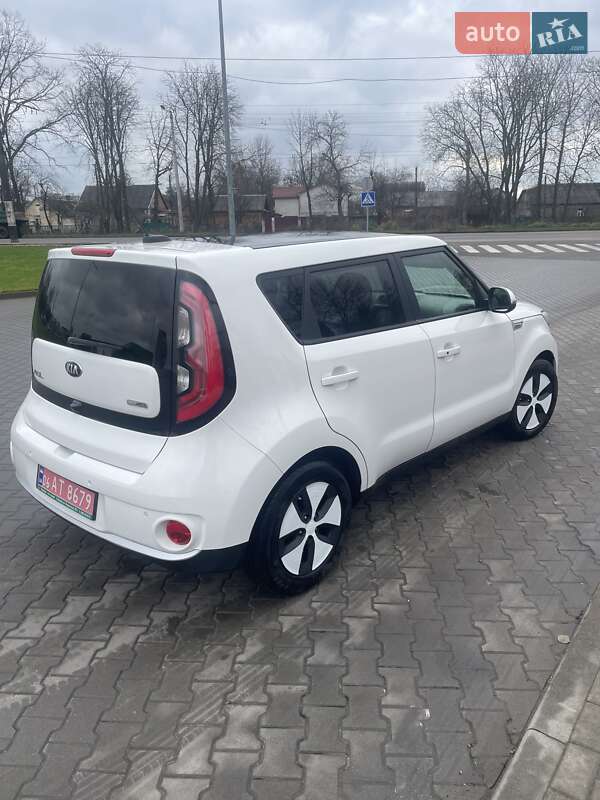 Внедорожник / Кроссовер Kia Soul 2017 в Житомире