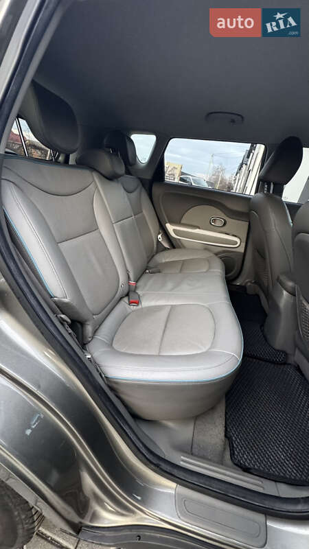 Позашляховик / Кросовер Kia Soul 2015 в Вінниці