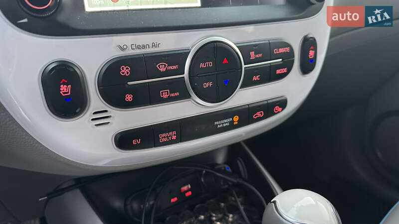 Позашляховик / Кросовер Kia Soul 2015 в Вінниці