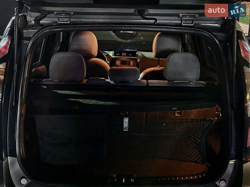 Внедорожник / Кроссовер Kia Soul 2015 в Киеве