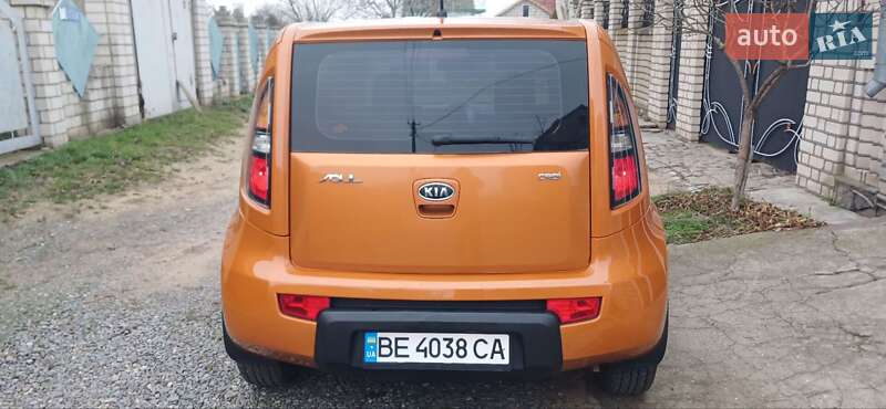 Внедорожник / Кроссовер Kia Soul 2011 в Николаеве