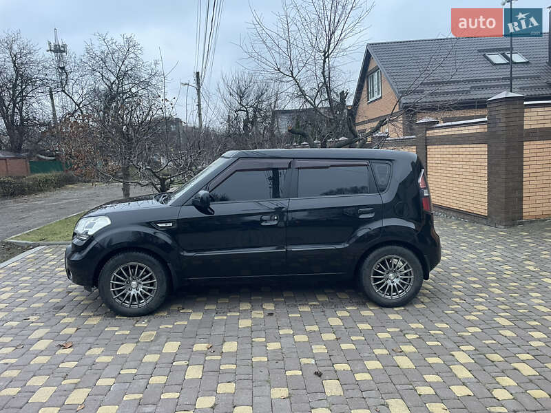 Позашляховик / Кросовер Kia Soul 2010 в Харкові фото 11 Позашляховик / Кросовер Kia Soul 2010 в Харкові