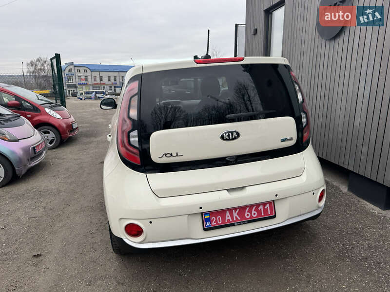 Внедорожник / Кроссовер Kia Soul 2017 в Тернополе фото 7 Внедорожник / Кроссовер Kia Soul 2017 в Тернополе
