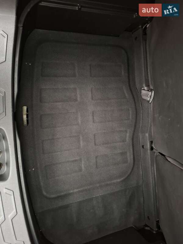 Внедорожник / Кроссовер Kia Soul 2011 в Черновцах