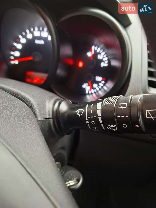 Внедорожник / Кроссовер Kia Soul 2011 в Черновцах