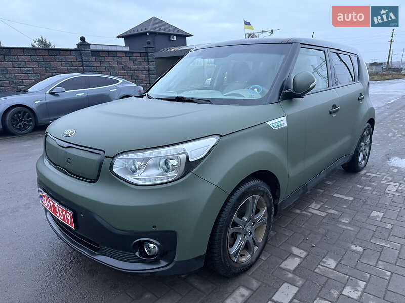 Внедорожник / Кроссовер Kia Soul 2015 в Ровно