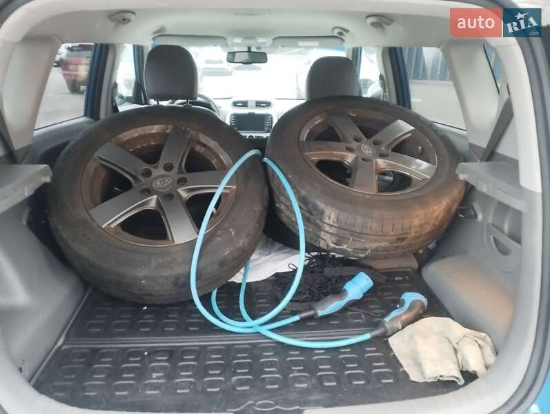 Внедорожник / Кроссовер Kia Soul 2016 в Киеве фото 18 Внедорожник / Кроссовер Kia Soul 2016 в Киеве