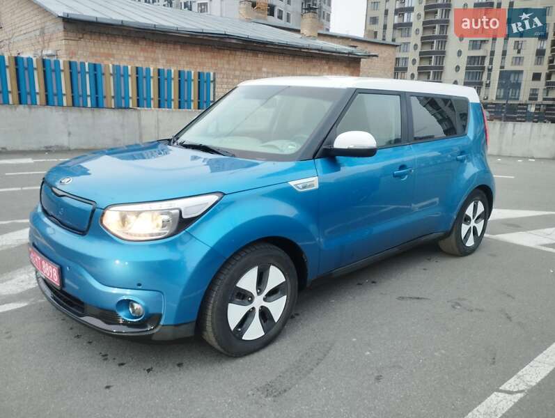 Внедорожник / Кроссовер Kia Soul 2016 в Киеве фото 3 Внедорожник / Кроссовер Kia Soul 2016 в Киеве