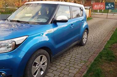 Внедорожник / Кроссовер Kia Soul 2015 в Дрогобыче