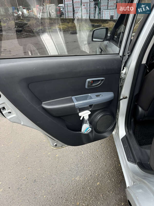 Позашляховик / Кросовер Kia Soul 2011 в Львові