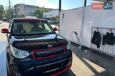 Внедорожник / Кроссовер Kia Soul 2016 в Ужгороде