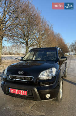 Внедорожник / Кроссовер Kia Soul 2010 в Ровно