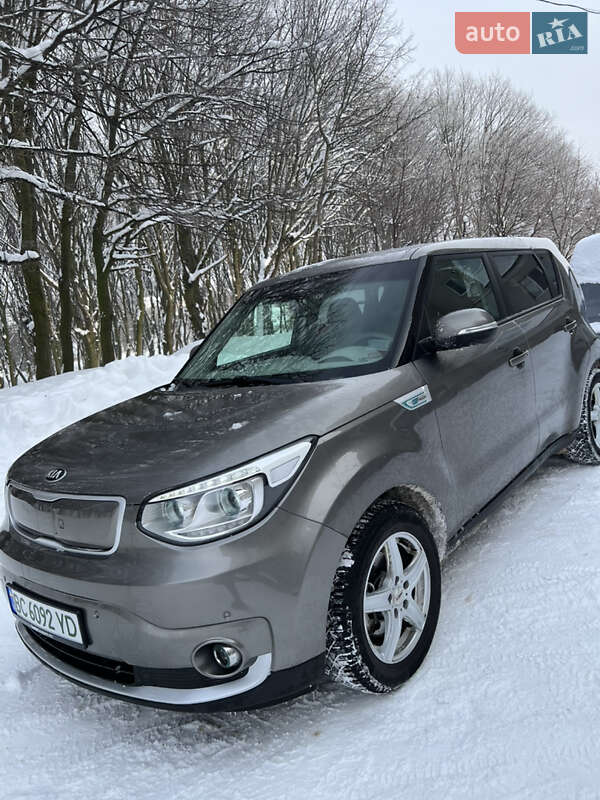 Внедорожник / Кроссовер Kia Soul 2017 в Горохове