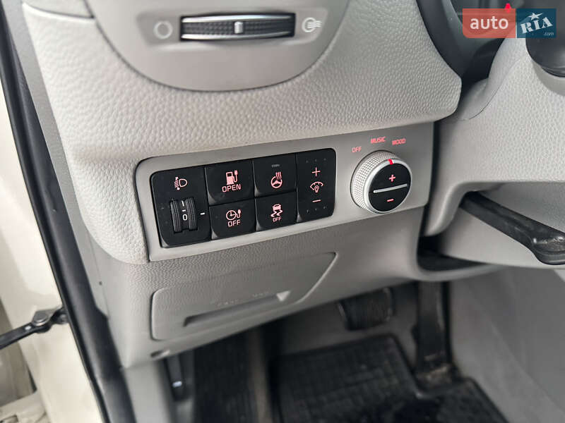 Внедорожник / Кроссовер Kia Soul 2017 в Ивано-Франковске фото 20 Внедорожник / Кроссовер Kia Soul 2017 в Ивано-Франковске