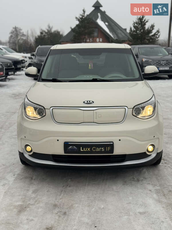 Внедорожник / Кроссовер Kia Soul 2017 в Ивано-Франковске фото 38 Внедорожник / Кроссовер Kia Soul 2017 в Ивано-Франковске