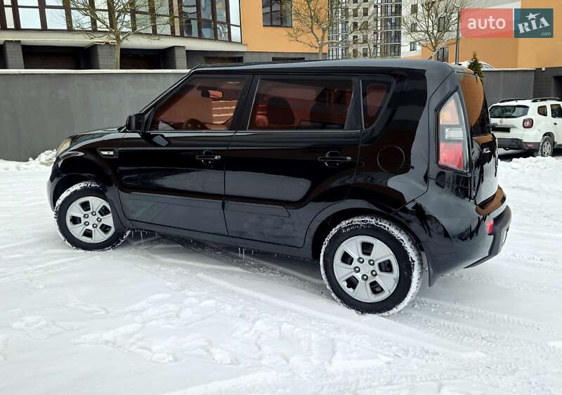Внедорожник / Кроссовер Kia Soul 2011 в Ивано-Франковске