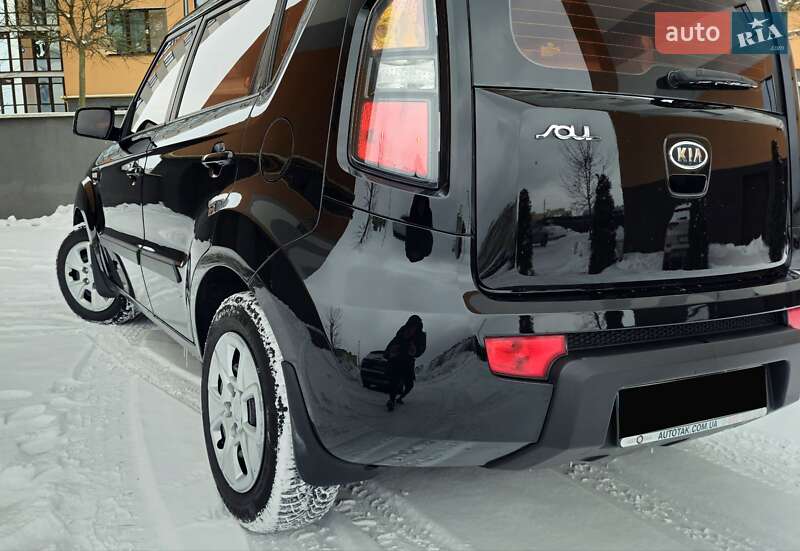 Внедорожник / Кроссовер Kia Soul 2011 в Ивано-Франковске