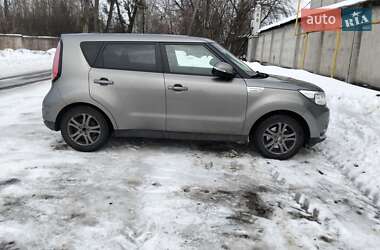 Внедорожник / Кроссовер Kia Soul 2015 в Житомире