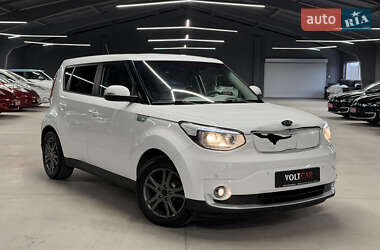 Внедорожник / Кроссовер Kia Soul 2014 в Владимире
