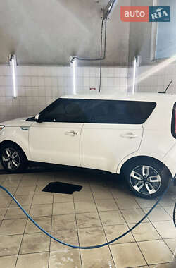 Внедорожник / Кроссовер Kia Soul 2015 в Одессе