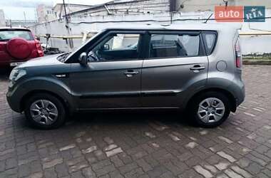 Позашляховик / Кросовер Kia Soul 2011 в Києві