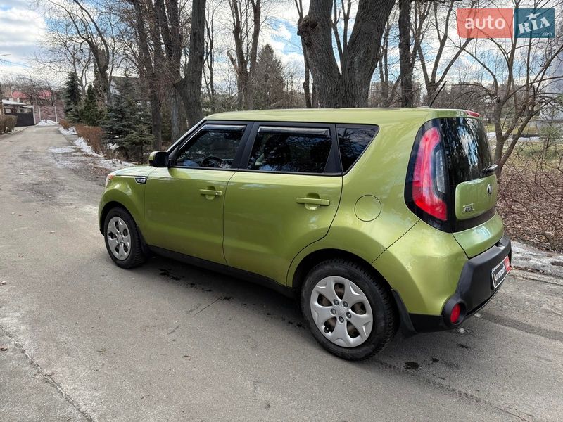 Внедорожник / Кроссовер Kia Soul 2015 в Киеве
