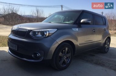 Внедорожник / Кроссовер Kia Soul 2018 в Черновцах