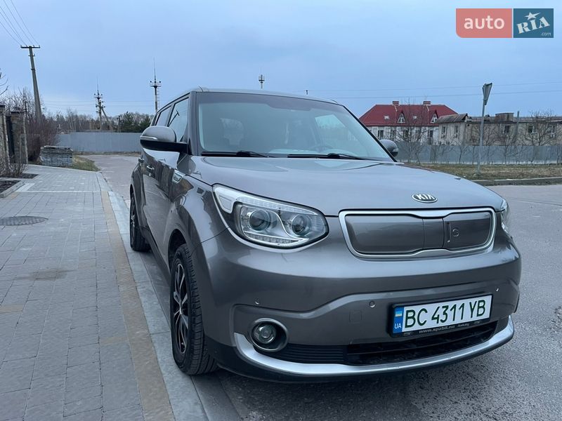 Внедорожник / Кроссовер Kia Soul 2015 в Львове