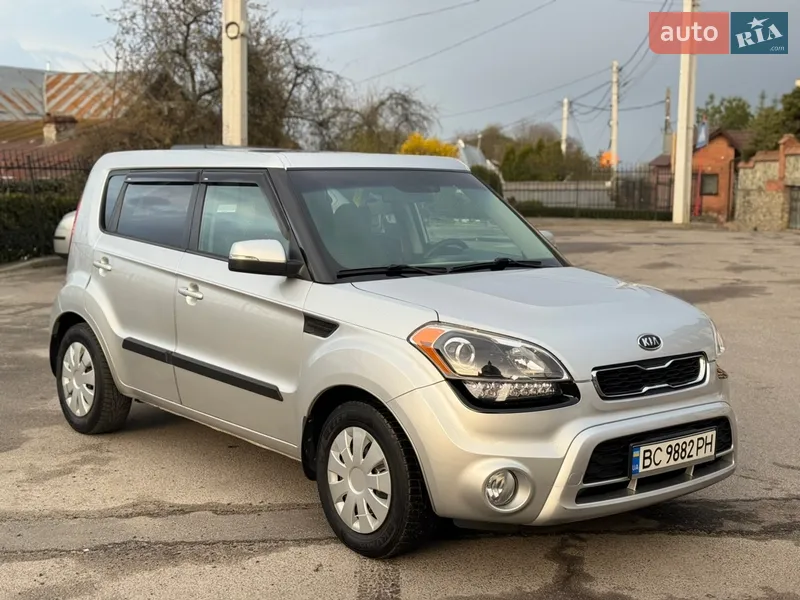 Kia Soul 2011 VIN KNAJT813BB7298023 фото оголошення 26 з 53