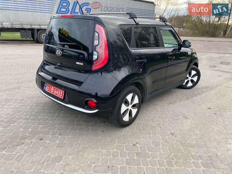 Внедорожник / Кроссовер Kia Soul 2016 в Ковеле фото 8 Внедорожник / Кроссовер Kia Soul 2016 в Ковеле