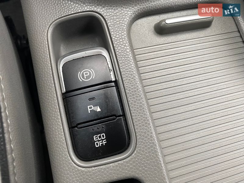 Внедорожник / Кроссовер Kia Soul 2016 в Ковеле фото 23 Внедорожник / Кроссовер Kia Soul 2016 в Ковеле