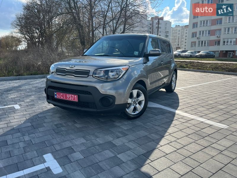 Позашляховик / Кросовер Kia Soul 2017 в Вінниці фото Позашляховик / Кросовер Kia Soul 2017 в Вінниці