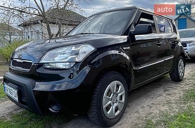 Позашляховик / Кросовер Kia Soul 2011 в Чорнобаї